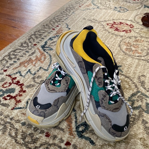 COPY - Gucci - Picture 1 of 1